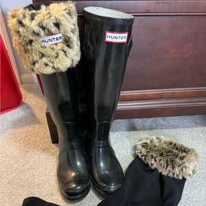 Black Hunter boots- glossy